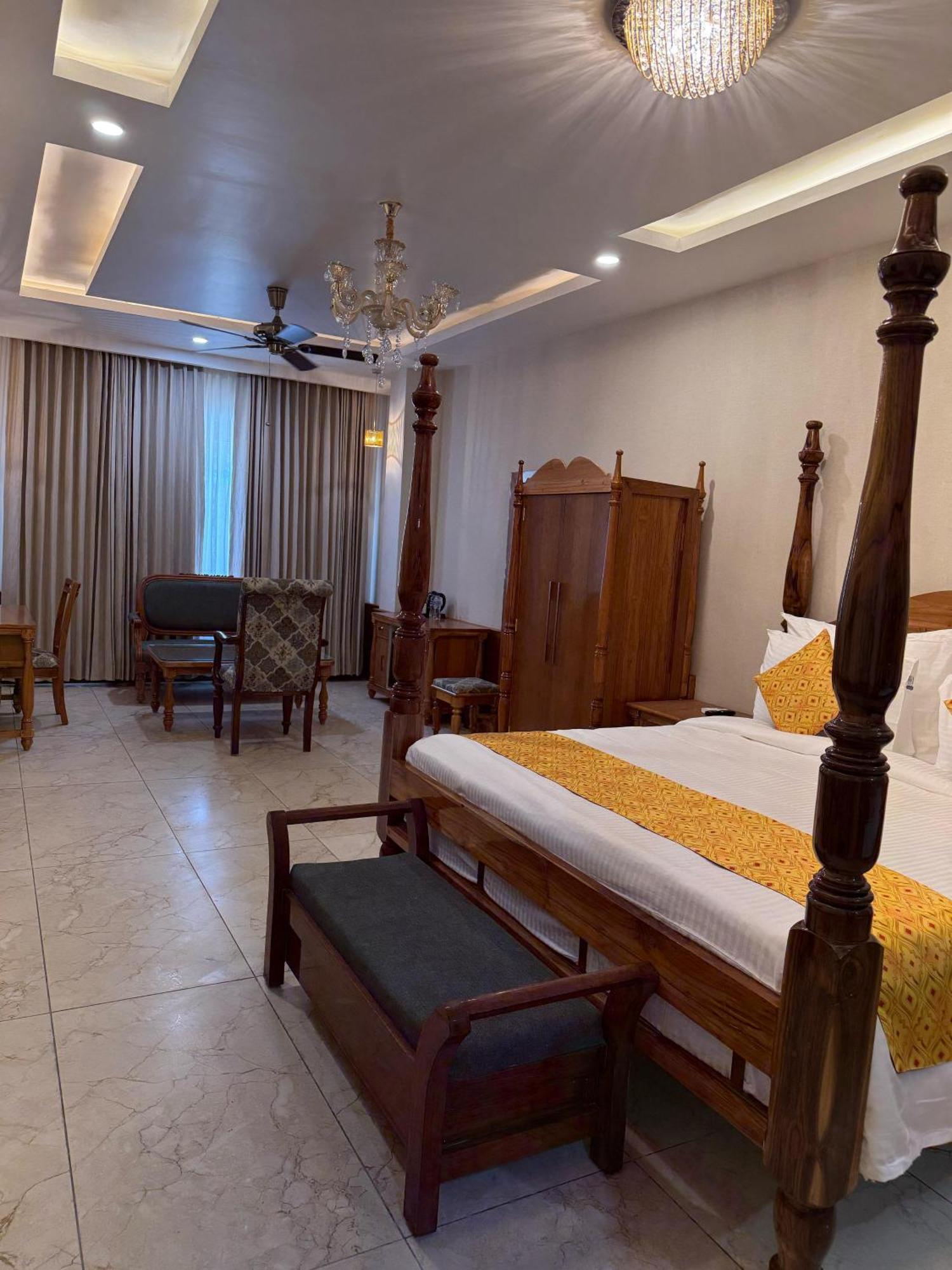 Sterling Kastoori Rudraprayag Rudraprayāg Exterior foto