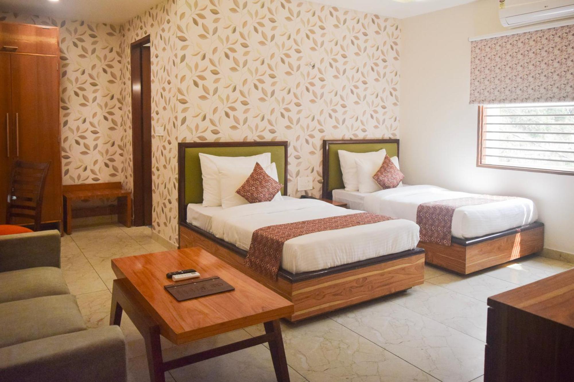Sterling Kastoori Rudraprayag Rudraprayāg Exterior foto